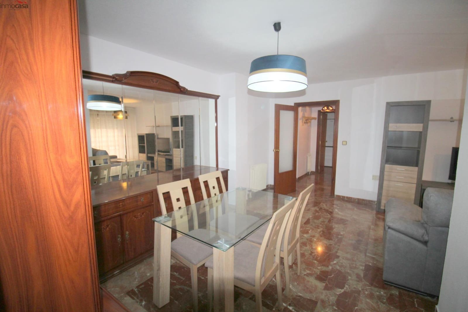 3 bedroom Flat for rent in Granada city with garage - € 800 (Ref: 8498790)