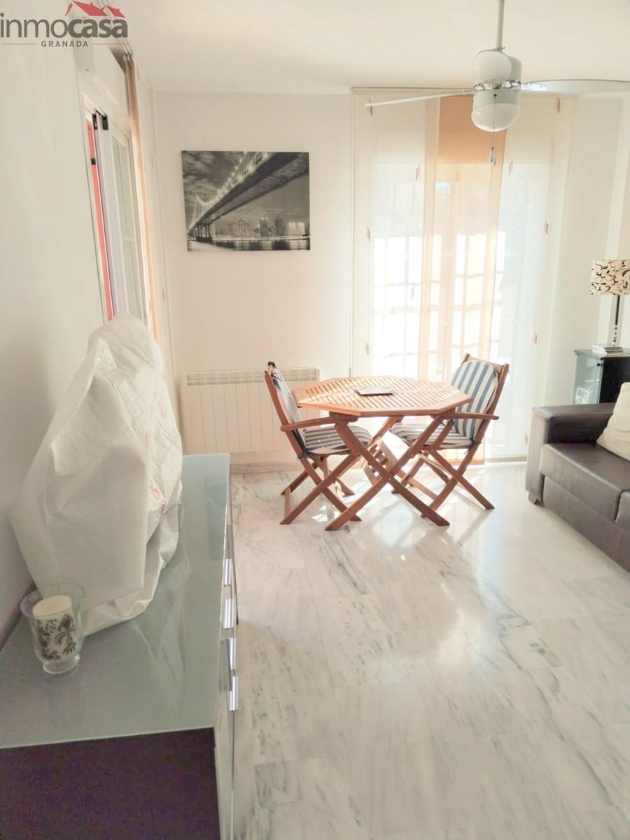 2 makuuhuone Asunto vuokrattavana paikassa Churriana de la Vega mukana 
autotalli - 700 € (Ref: 8505815)