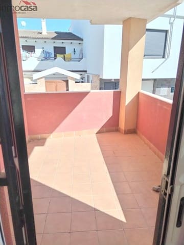 2 bedroom Flat for rent in Churriana de la Vega with garage - € 700 (Ref: 8505815)