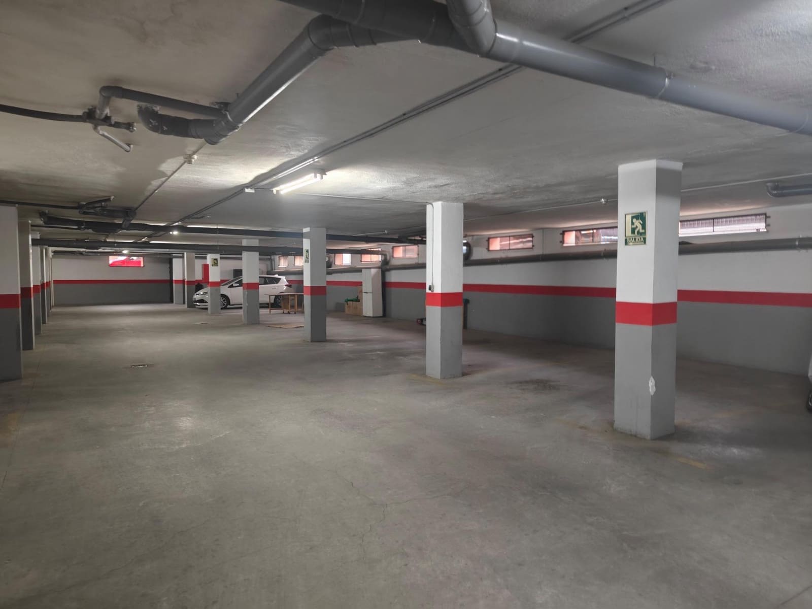 2 bedroom Flat for rent in Churriana de la Vega with garage - € 700 (Ref: 8505815)