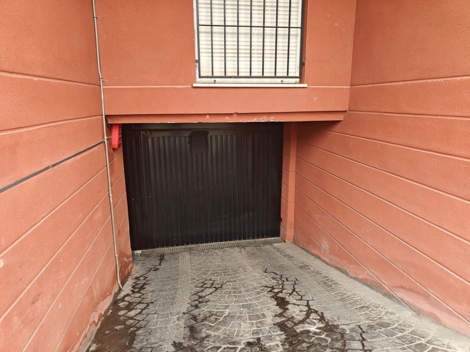 2 bedroom Flat for rent in Churriana de la Vega with garage - € 700 (Ref: 8505815)