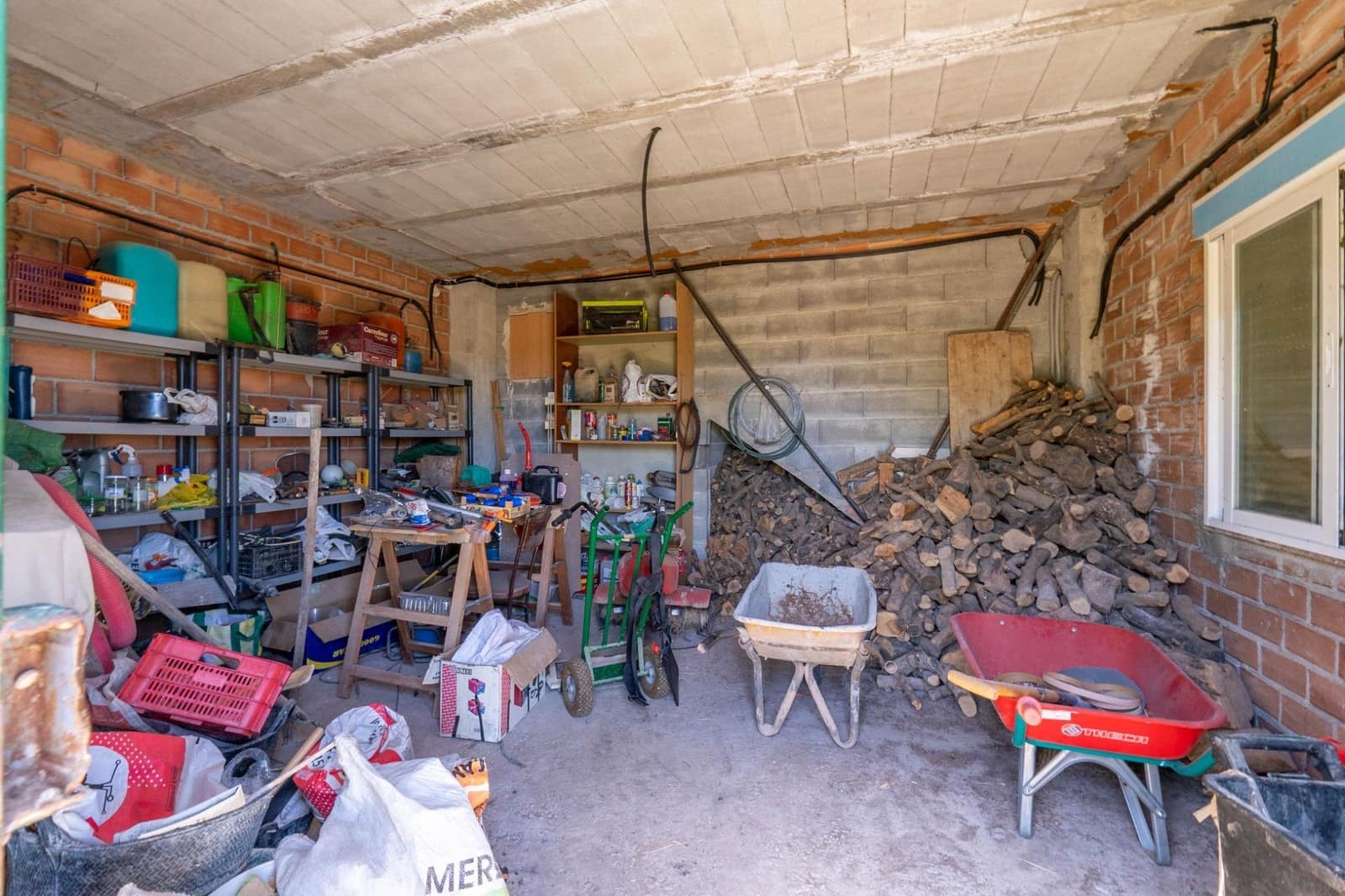 3 soveværelse Finca/Landehus til salg i Moraleda de Zafayona med garage - € 83.000 (Ref: 8505817)