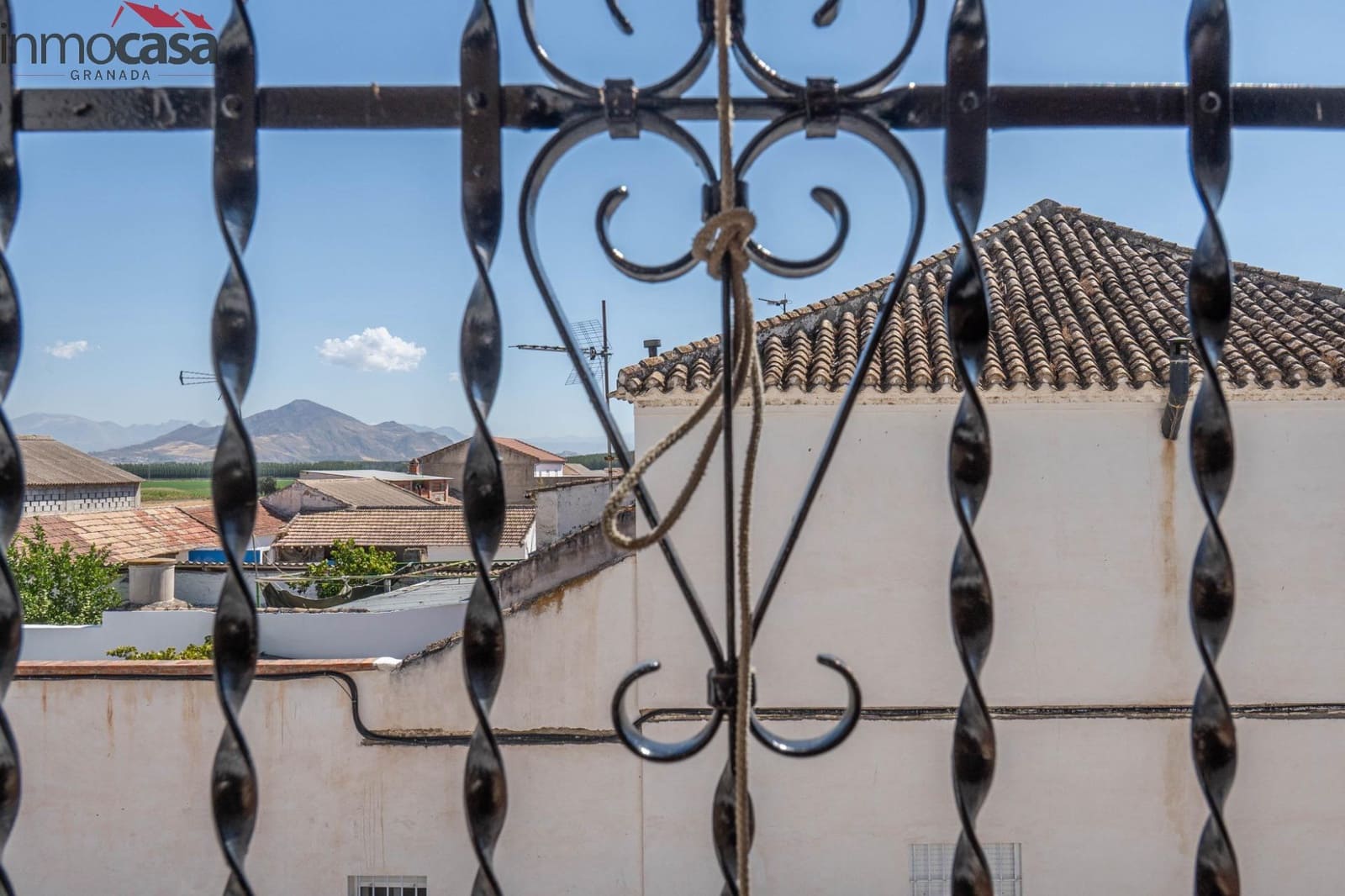 6 soverom Villa til salgs i Valderrubio med svømmebasseng garasje - € 290 000 (Ref: 8532032)