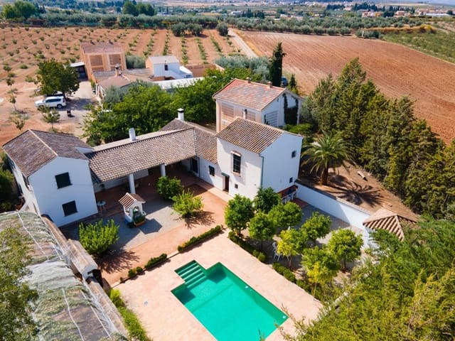5 soveværelse Villa til salg i Moraleda de Zafayona med swimmingpool - € 800.000 (Ref: 8572263)