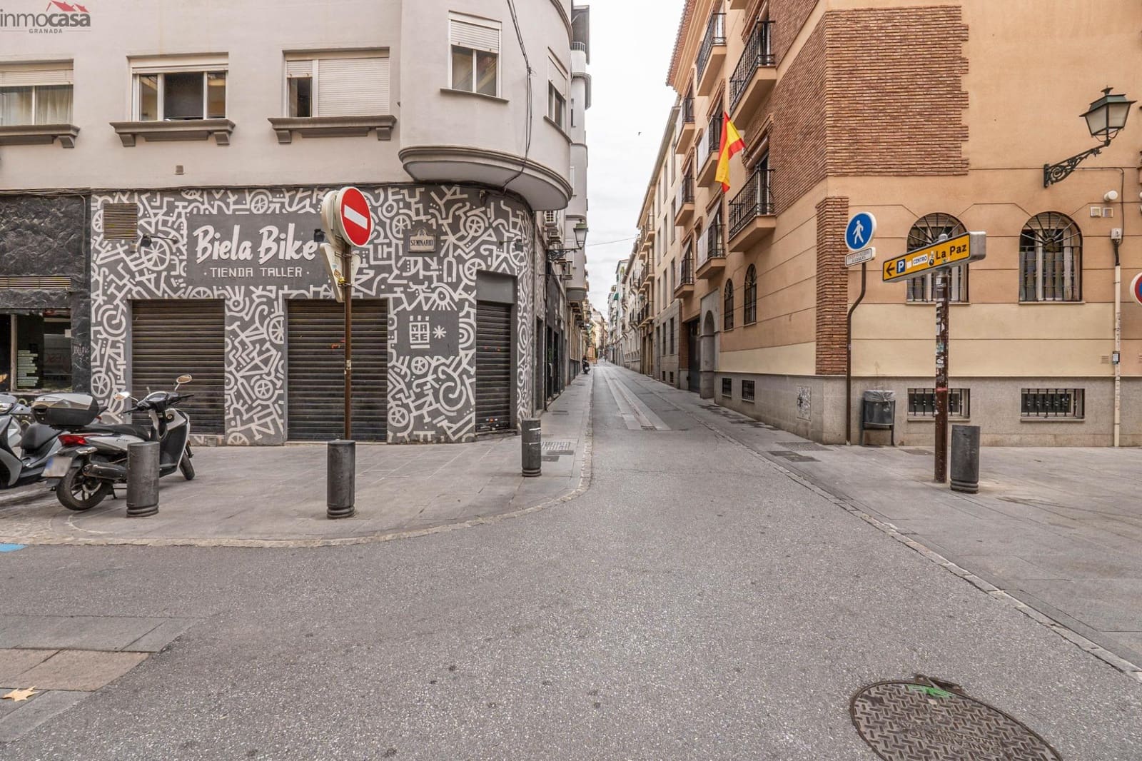 Appartement de 3 chambres à louer à Grenade ville - 1 000 € (Ref: 8579866)