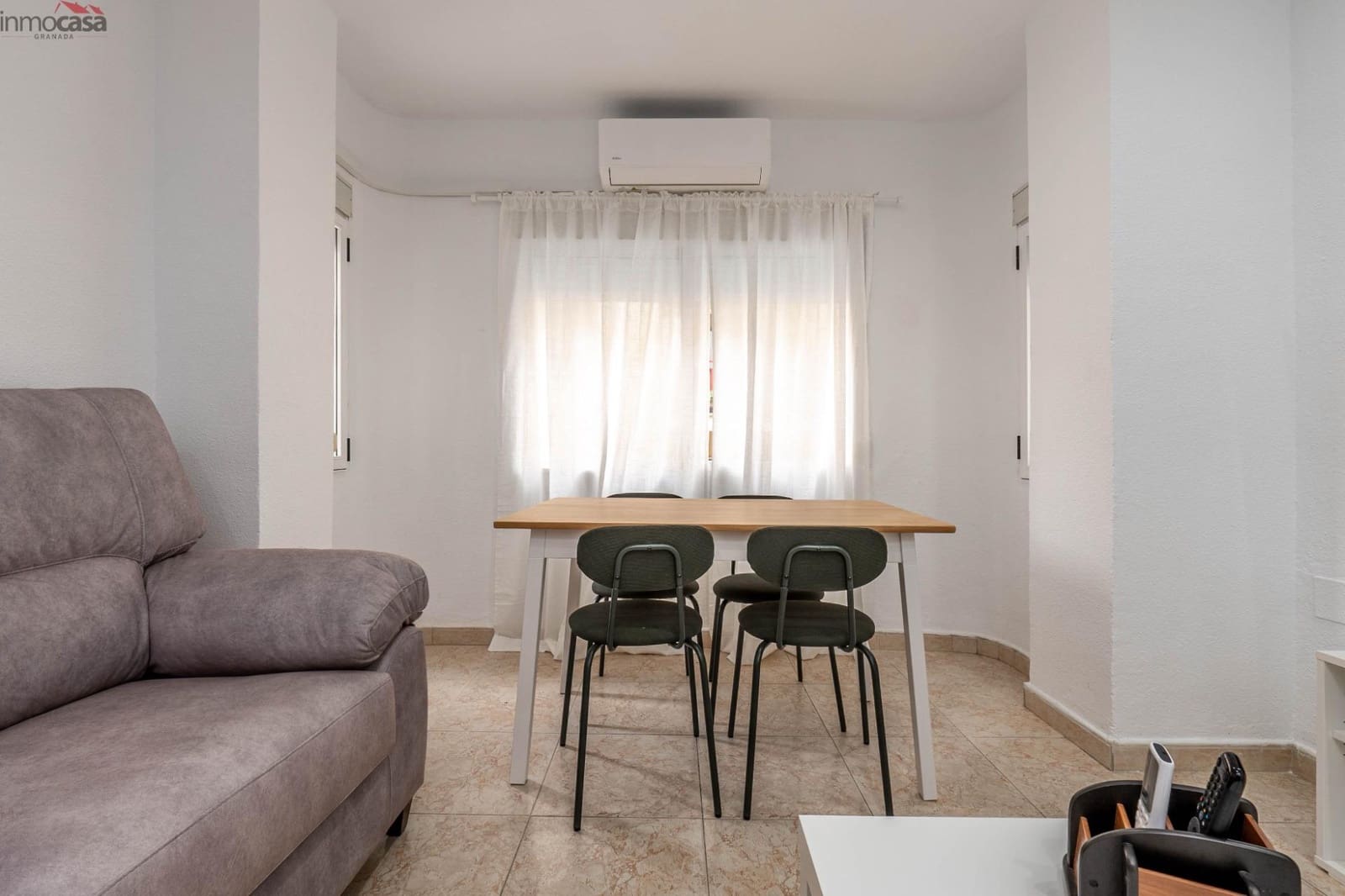 Appartement de 3 chambres à louer à Grenade ville - 1 000 € (Ref: 8579866)