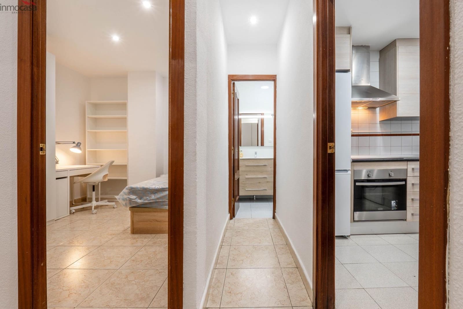Appartement de 3 chambres à louer à Grenade ville - 1 000 € (Ref: 8579866)