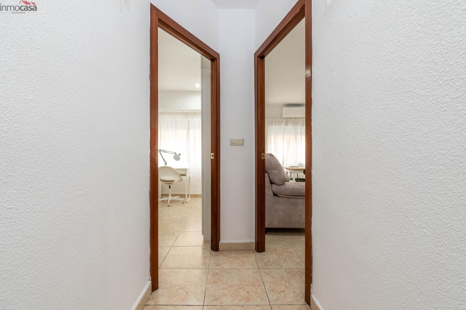 Appartement de 3 chambres à louer à Grenade ville - 1 000 € (Ref: 8579866)