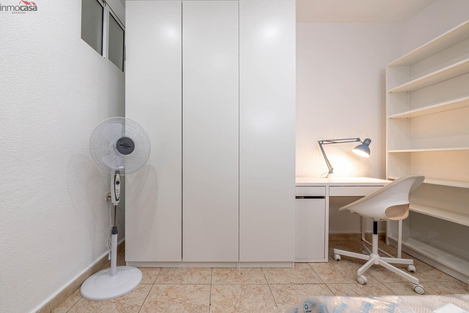 Appartement de 3 chambres à louer à Grenade ville - 1 000 € (Ref: 8579866)