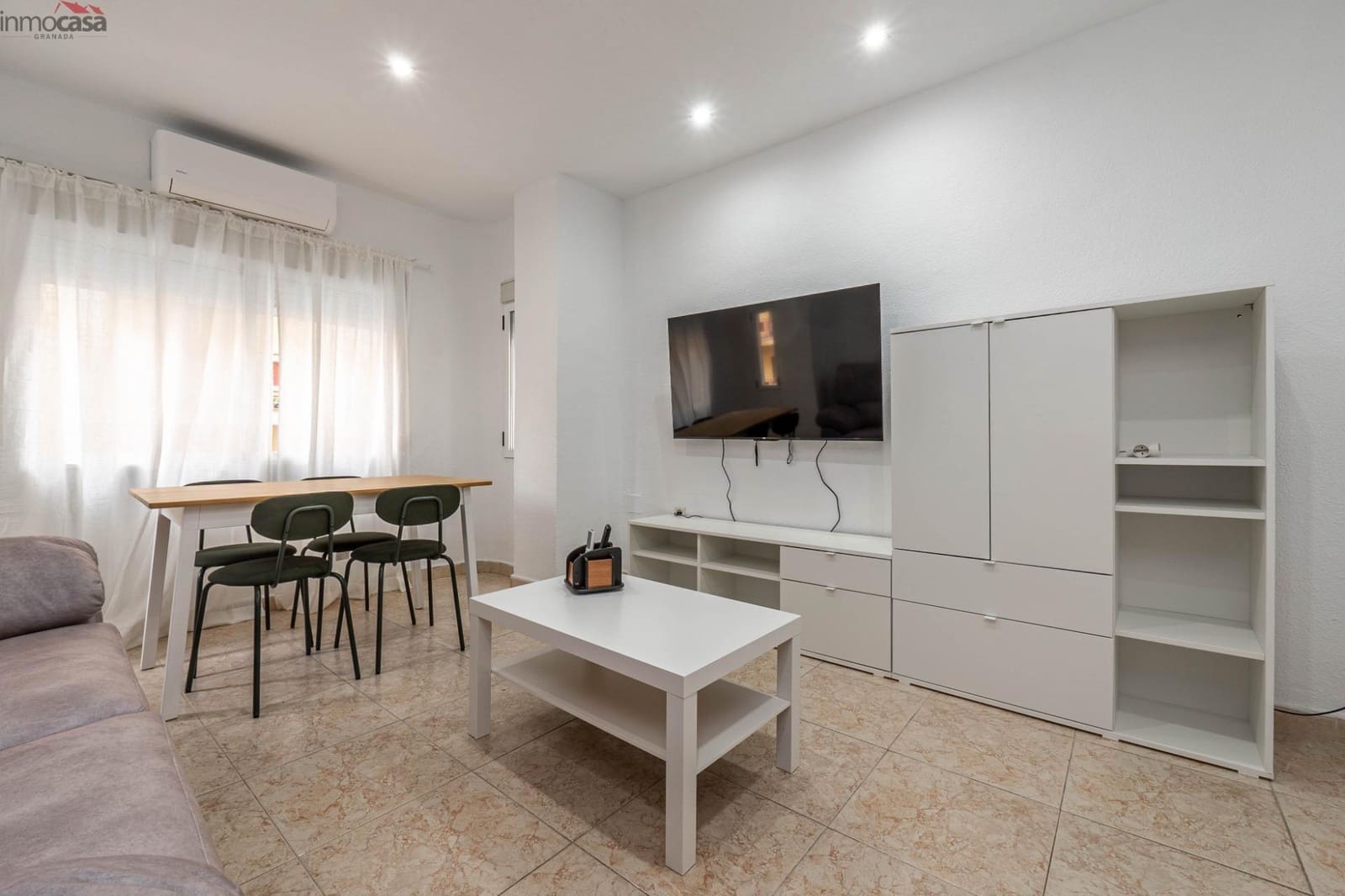 Appartement de 3 chambres à louer à Grenade ville - 1 000 € (Ref: 8579866)