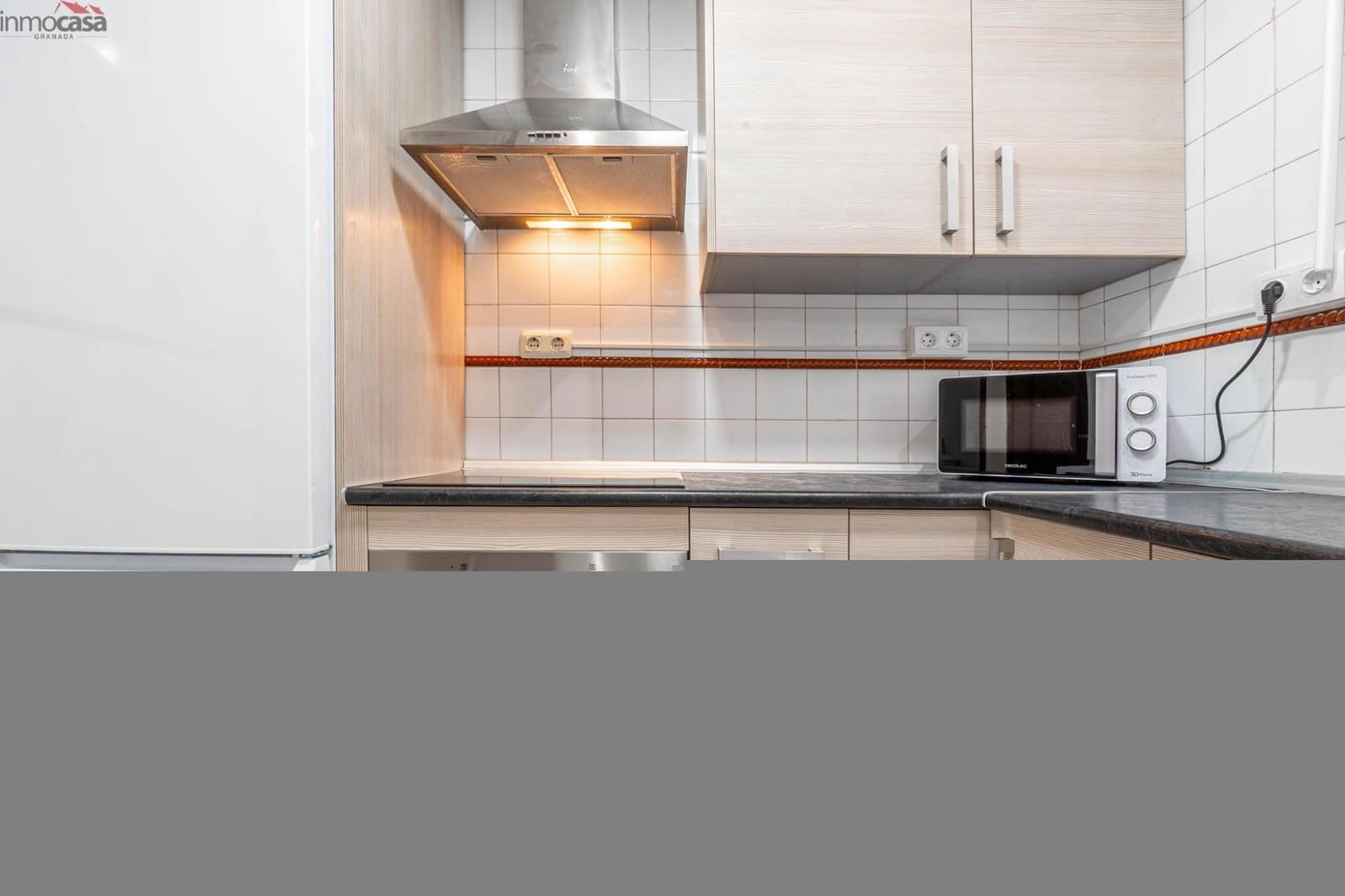 Appartement de 3 chambres à louer à Grenade ville - 1 000 € (Ref: 8579866)