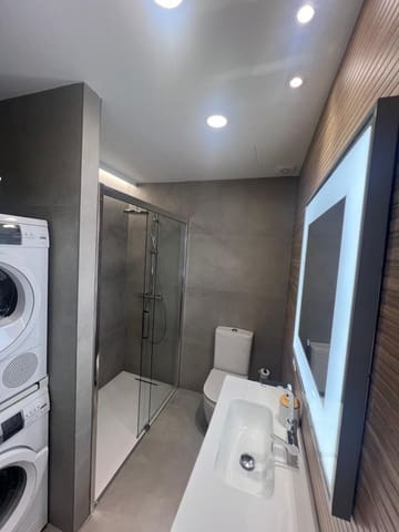 1 slaapkamer Flat te huur in Granada stad - € 1.300 (Ref: 8599711)