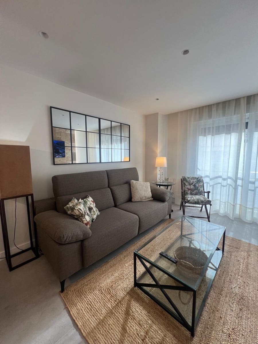 1 camera da letto Appartamento da affittare in Granada citta - 1.300 € (Rif: 8599711)