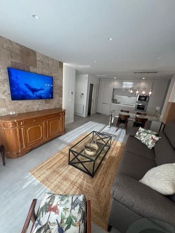 1 slaapkamer Flat te huur in Granada stad - € 1.300 (Ref: 8599711)