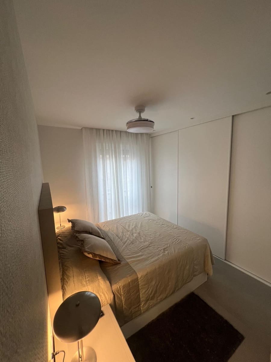 1 camera da letto Appartamento da affittare in Granada citta - 1.300 € (Rif: 8599711)