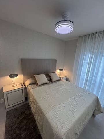 1 slaapkamer Flat te huur in Granada stad - € 1.300 (Ref: 8599711)