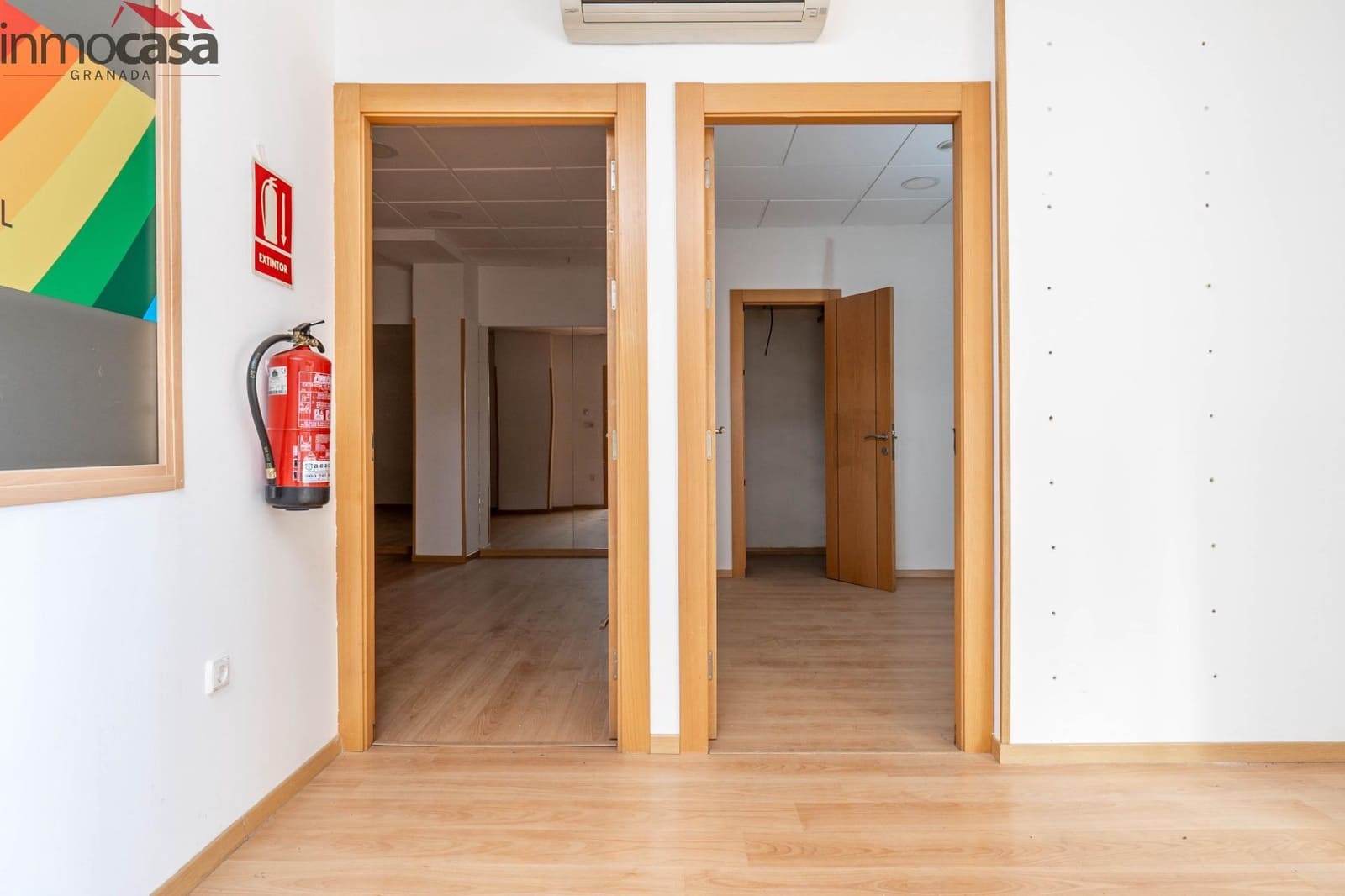 Kommersiell till salu i Granada stad - 234 000 € (Ref: 8623936)