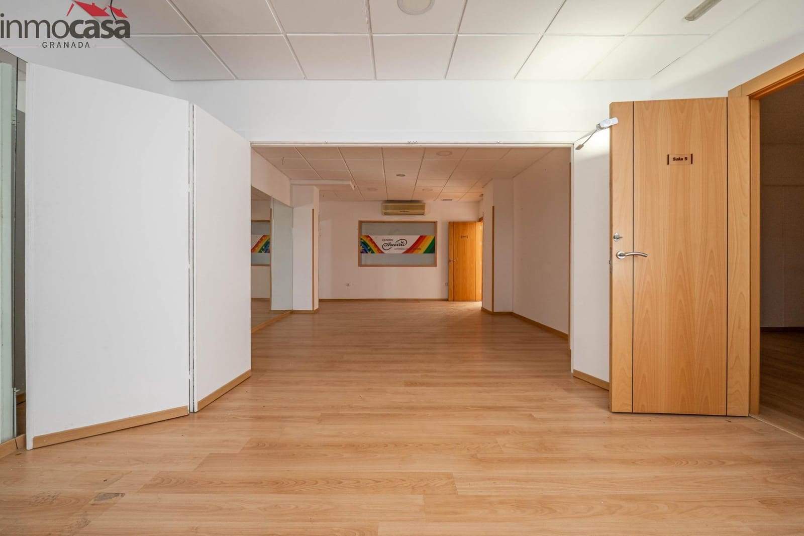 Kommersiell till salu i Granada stad - 234 000 € (Ref: 8623936)