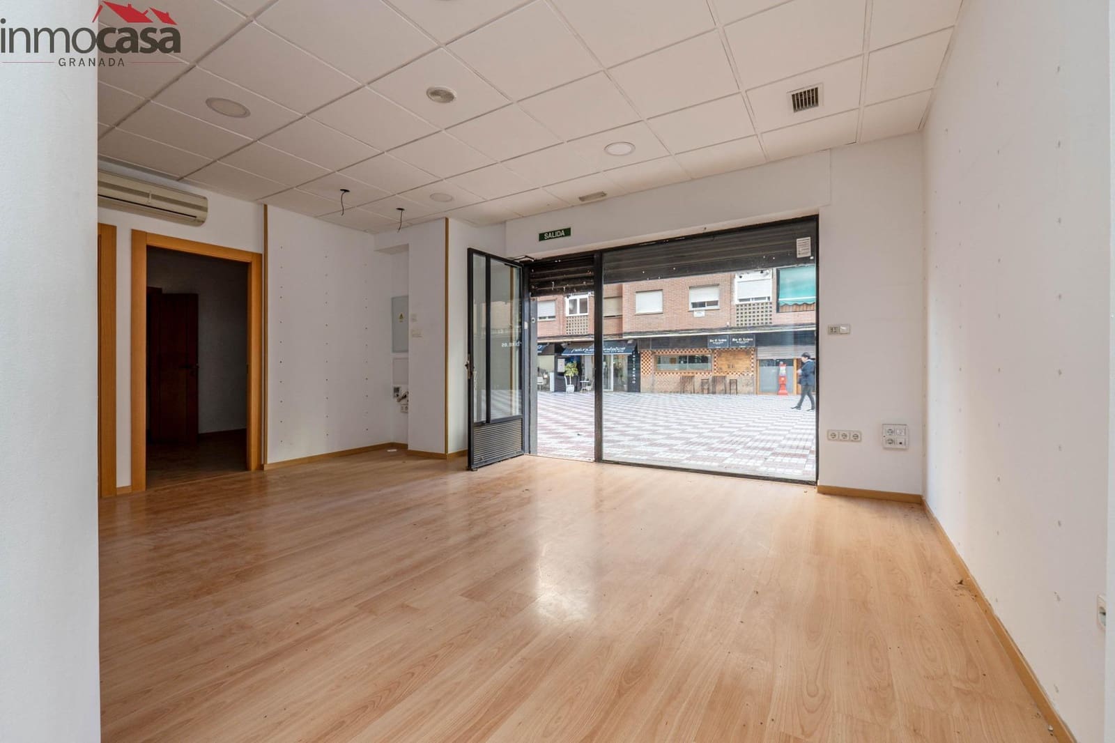 Kommersiell till salu i Granada stad - 234 000 € (Ref: 8623936)