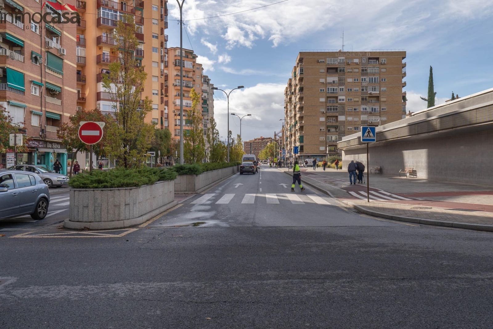 Kommersiell till salu i Granada stad - 234 000 € (Ref: 8623936)