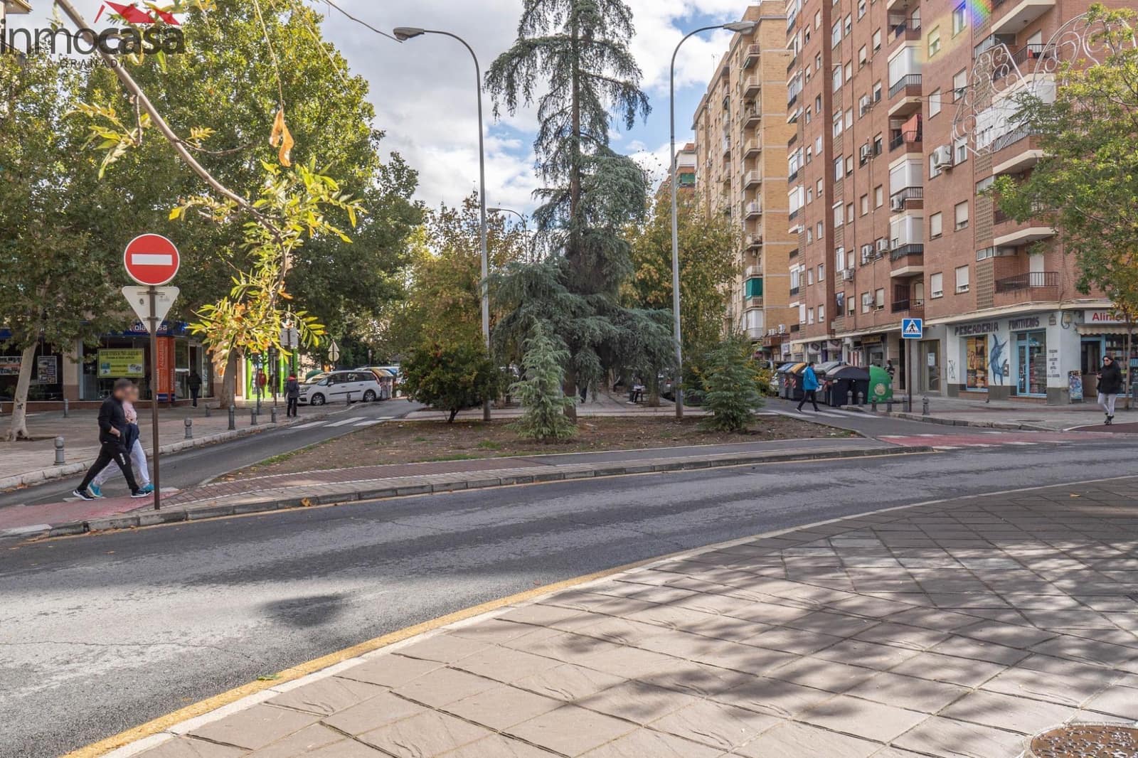 Kommersiell till salu i Granada stad - 234 000 € (Ref: 8623936)