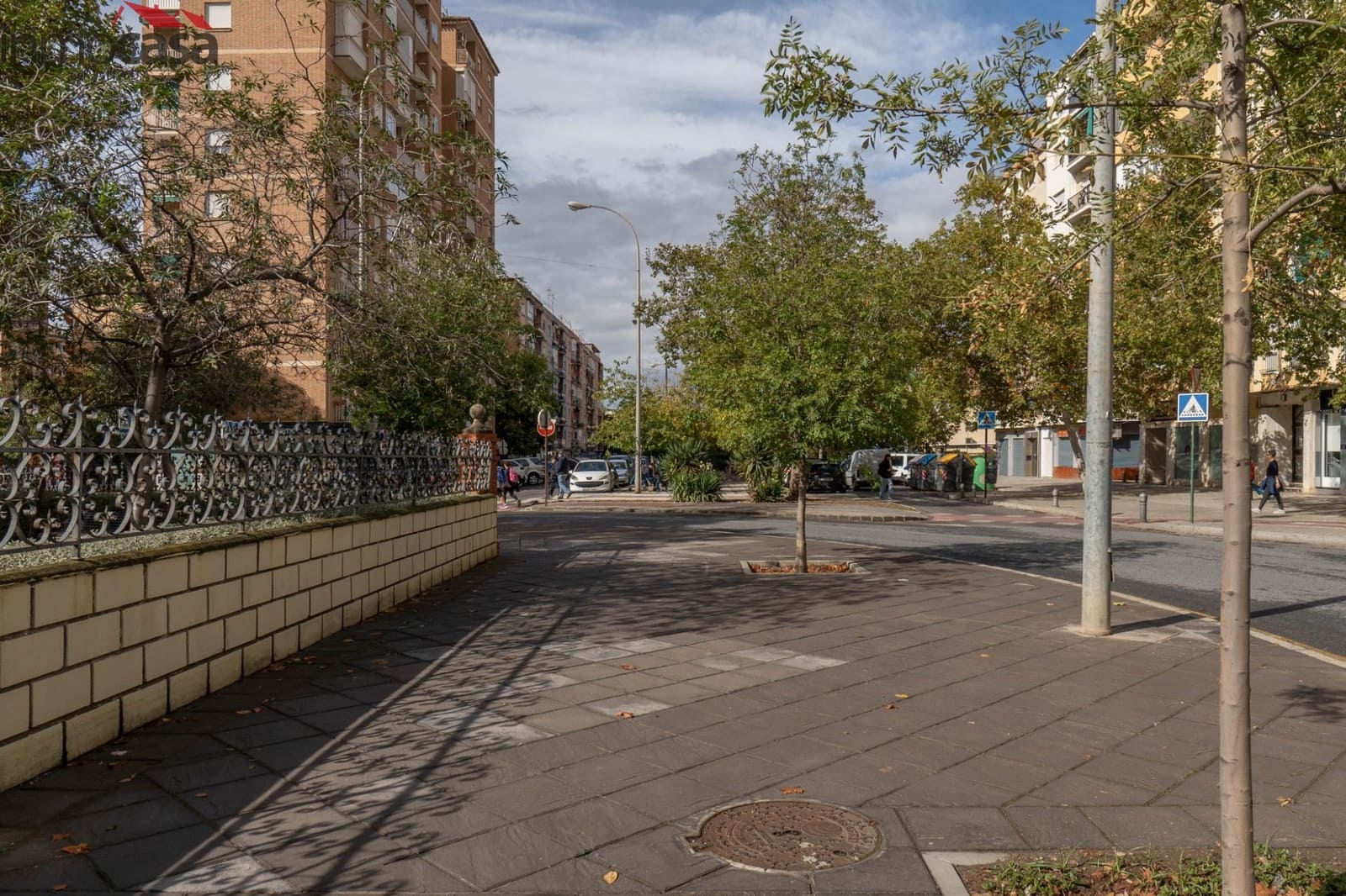 Kommersiell till salu i Granada stad - 234 000 € (Ref: 8623936)