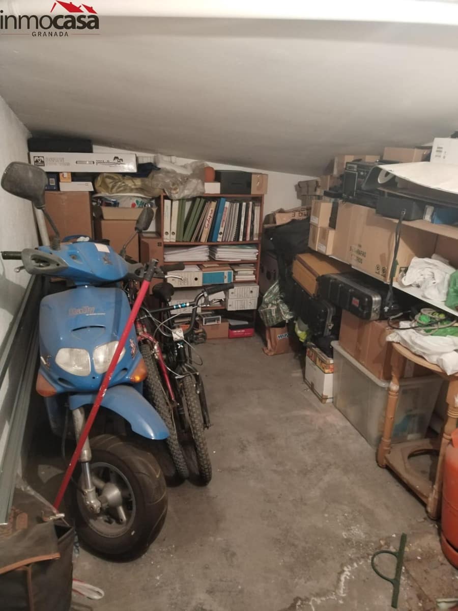 Garage til salg i Granada by - € 21.500 (Ref: 8663137)
