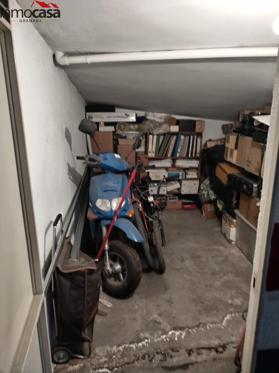 Garage til salg i Granada by - € 21.500 (Ref: 8663137)