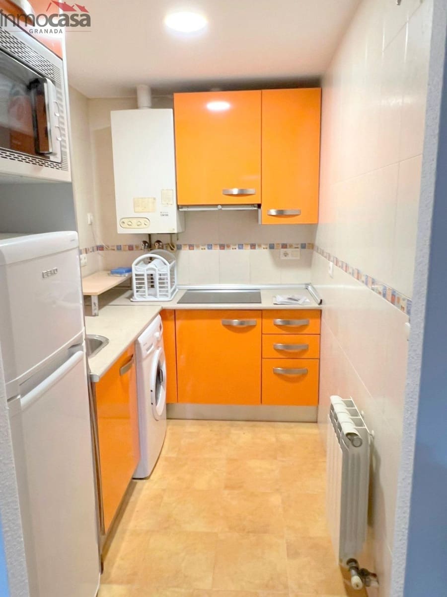 Piso de 2 habitaciones en Armilla en alquiler - 650 € (Ref: 8727973)
