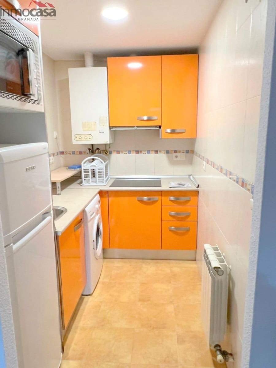 2 soveværelse Lejlighed til leje i Armilla - € 650 (Ref: 8727973)