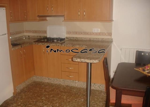 1 quarto Penthouse para arrendar em Churriana de la Vega - 400 € (Ref: 8752676)