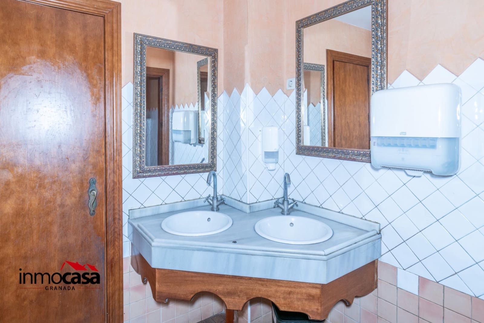 Biznes do wynajęcia w Ogijares - 2 000 € (Ref: 8816031)