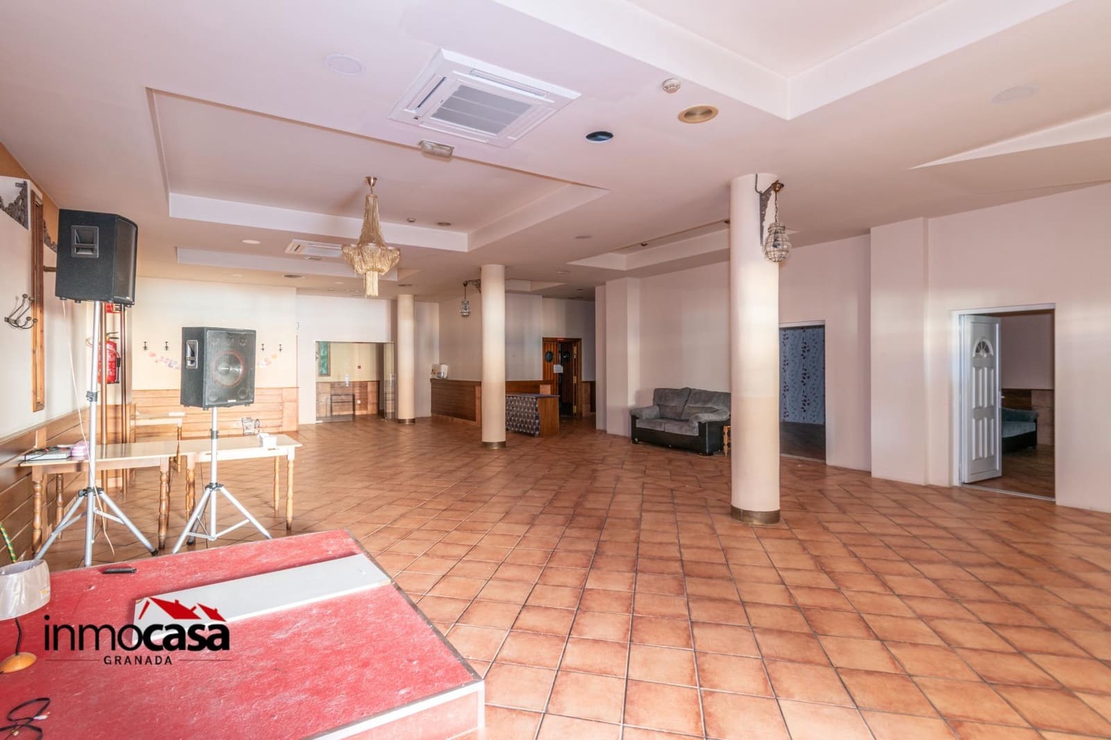 Biznes do wynajęcia w Ogijares - 2 000 € (Ref: 8816031)