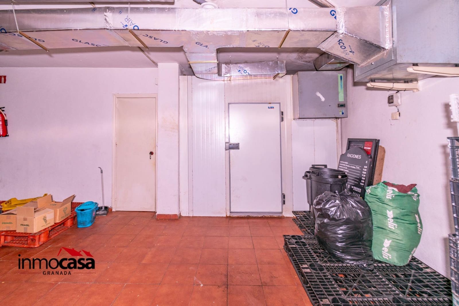 Biznes do wynajęcia w Ogijares - 2 000 € (Ref: 8816031)