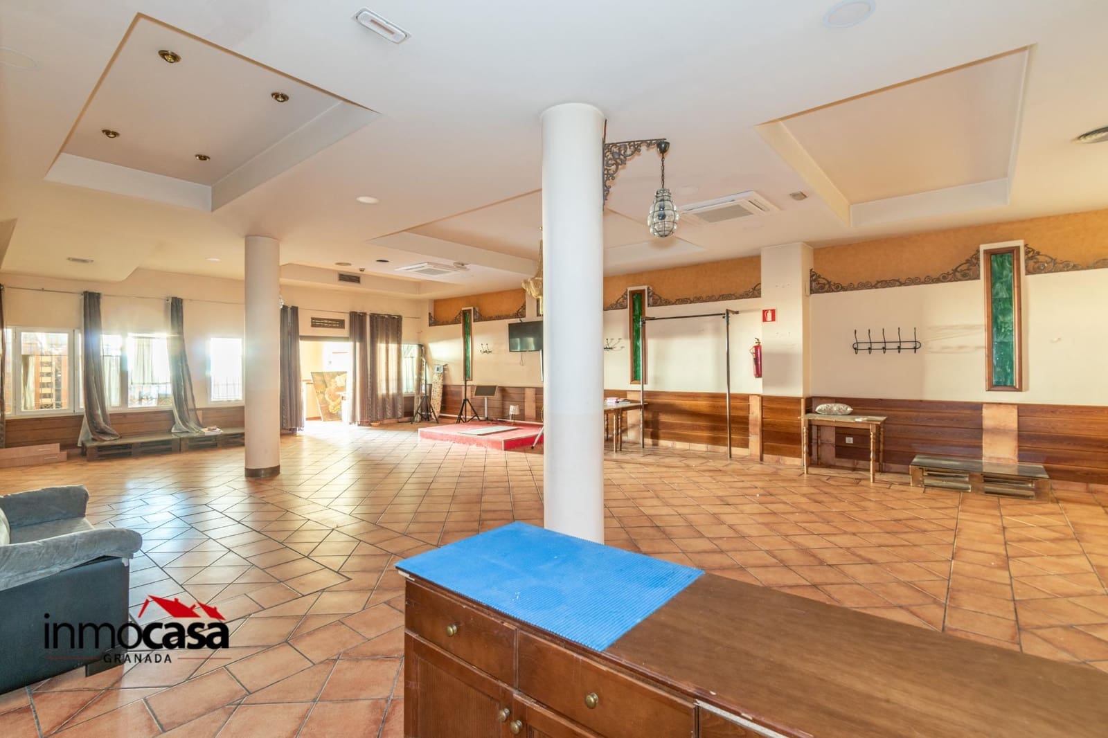 Biznes do wynajęcia w Ogijares - 2 000 € (Ref: 8816031)