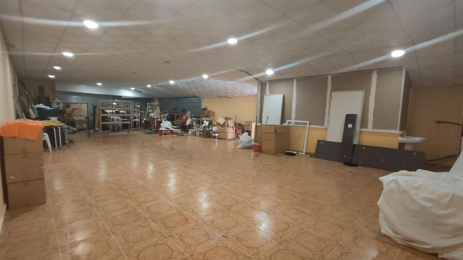 Biznes na sprzedaż w Ogijares z garażem - 470 000 € (Ref: 8836895)