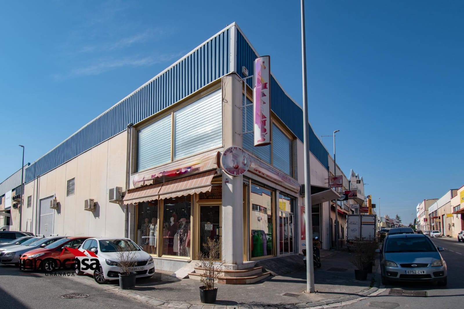 Biznes na sprzedaż w Ogijares z garażem - 470 000 € (Ref: 8836895)