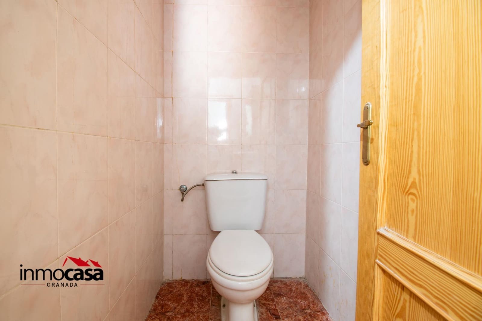 Biznes na sprzedaż w Ogijares z garażem - 470 000 € (Ref: 8836895)