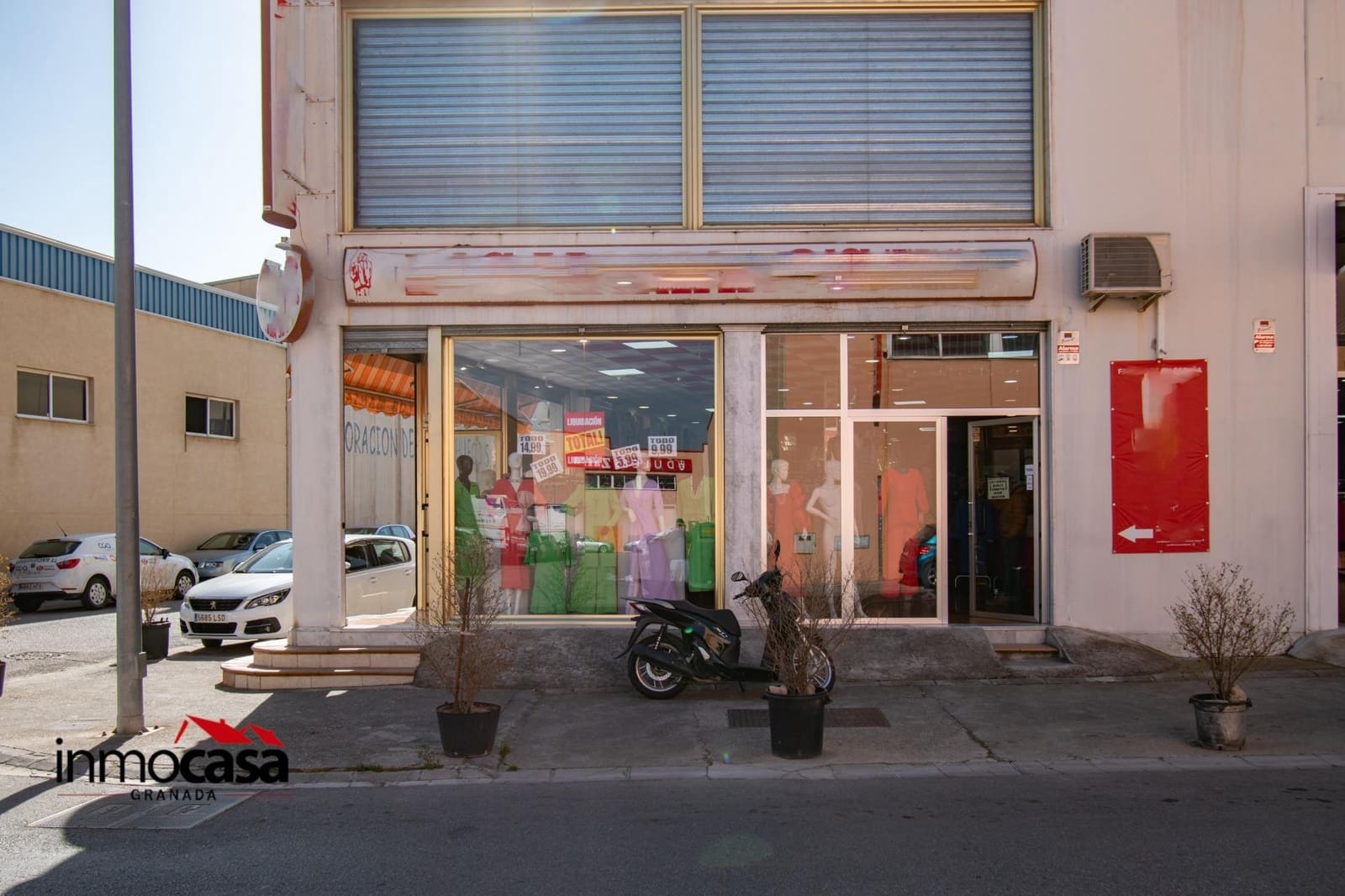 Biznes na sprzedaż w Ogijares z garażem - 470 000 € (Ref: 8836895)