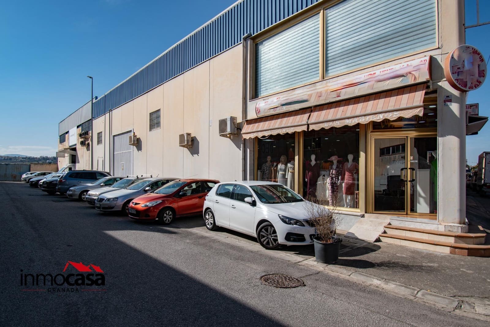 Biznes na sprzedaż w Ogijares z garażem - 470 000 € (Ref: 8836895)