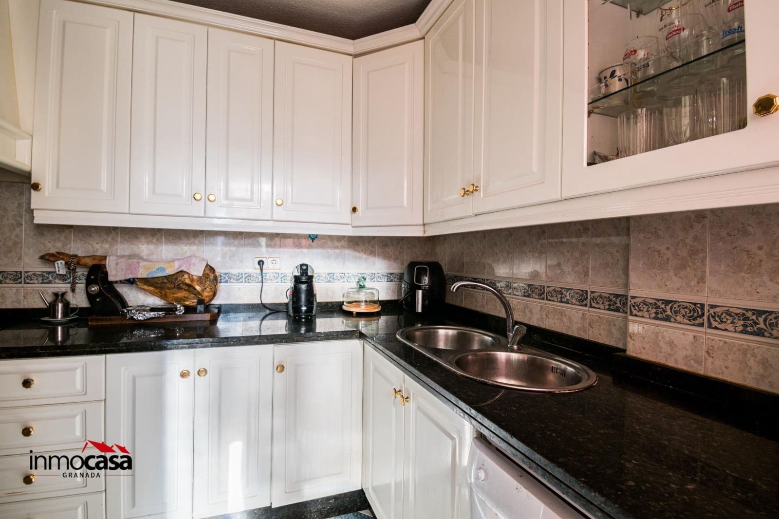 3 soveværelse Lejlighed til salg i Granada by - € 250.000 (Ref: 8847644)