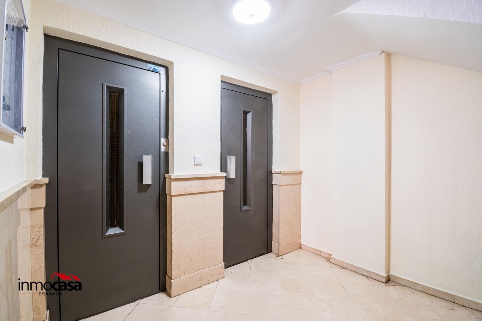 3 soveværelse Lejlighed til salg i Granada by - € 250.000 (Ref: 8847644)