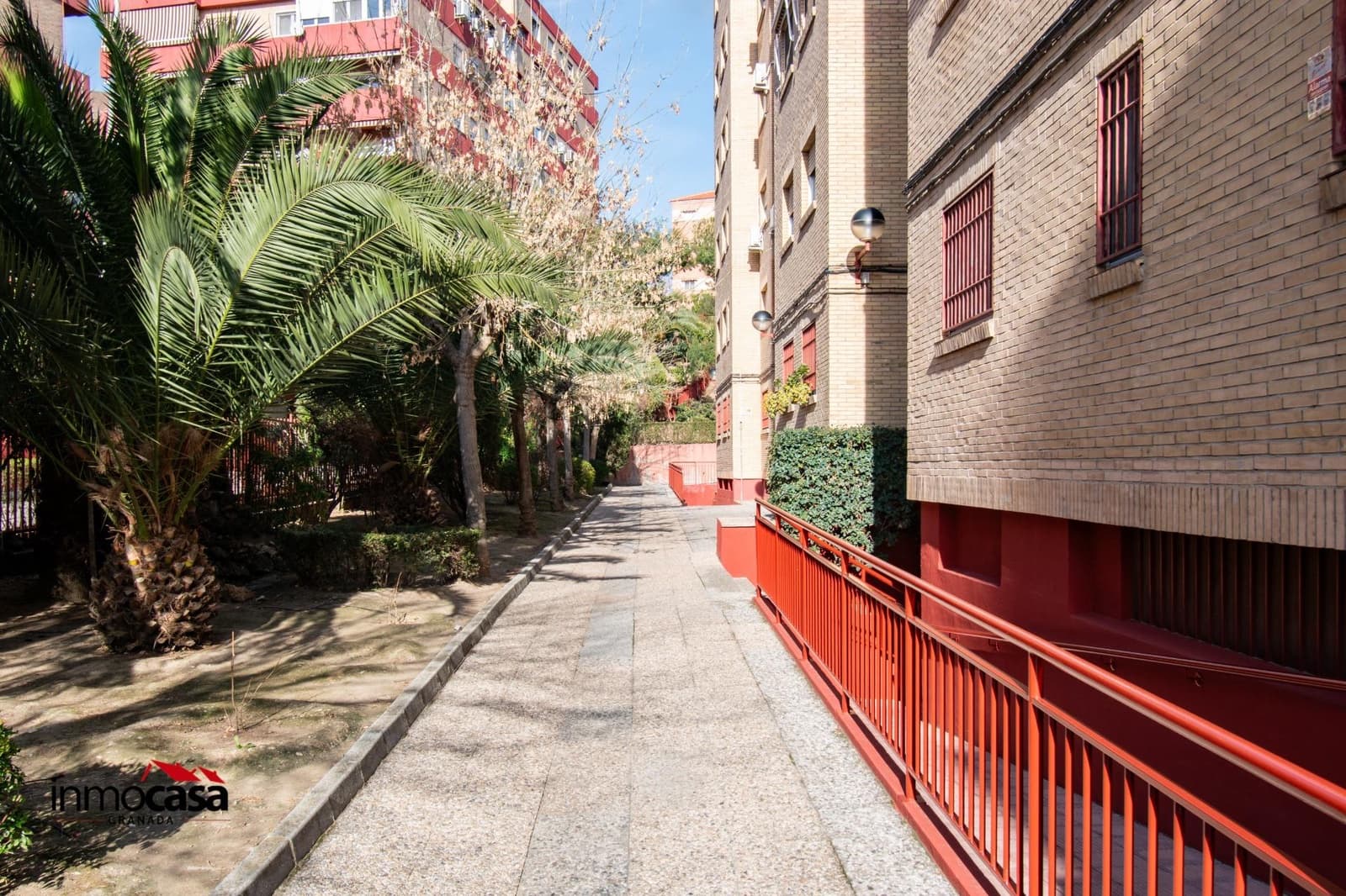 3 Zimmer Wohnung zu verkaufen in Granada Stadt - 247.000 € (Ref: 8847644)