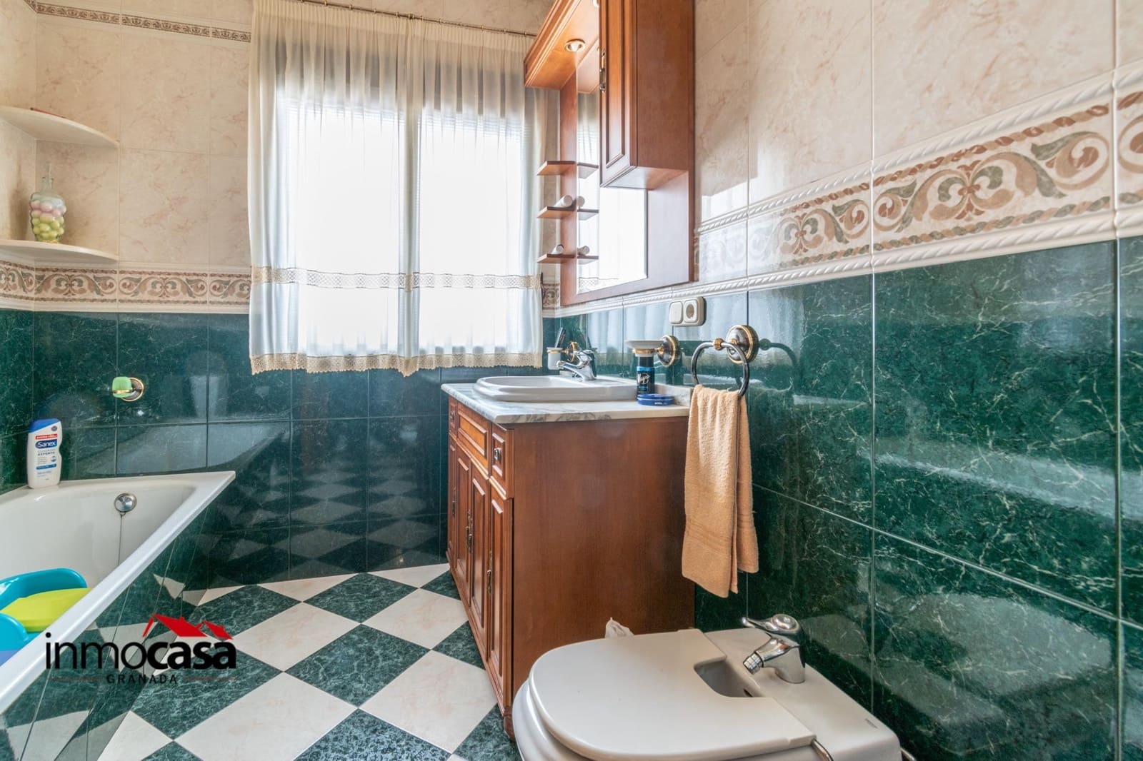 5 soveværelse Rækkehus til salg i Loja - € 125.000 (Ref: 8921283)