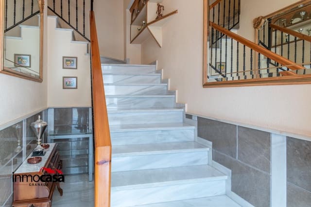 5 soveværelse Rækkehus til salg i Loja - € 125.000 (Ref: 8921283)