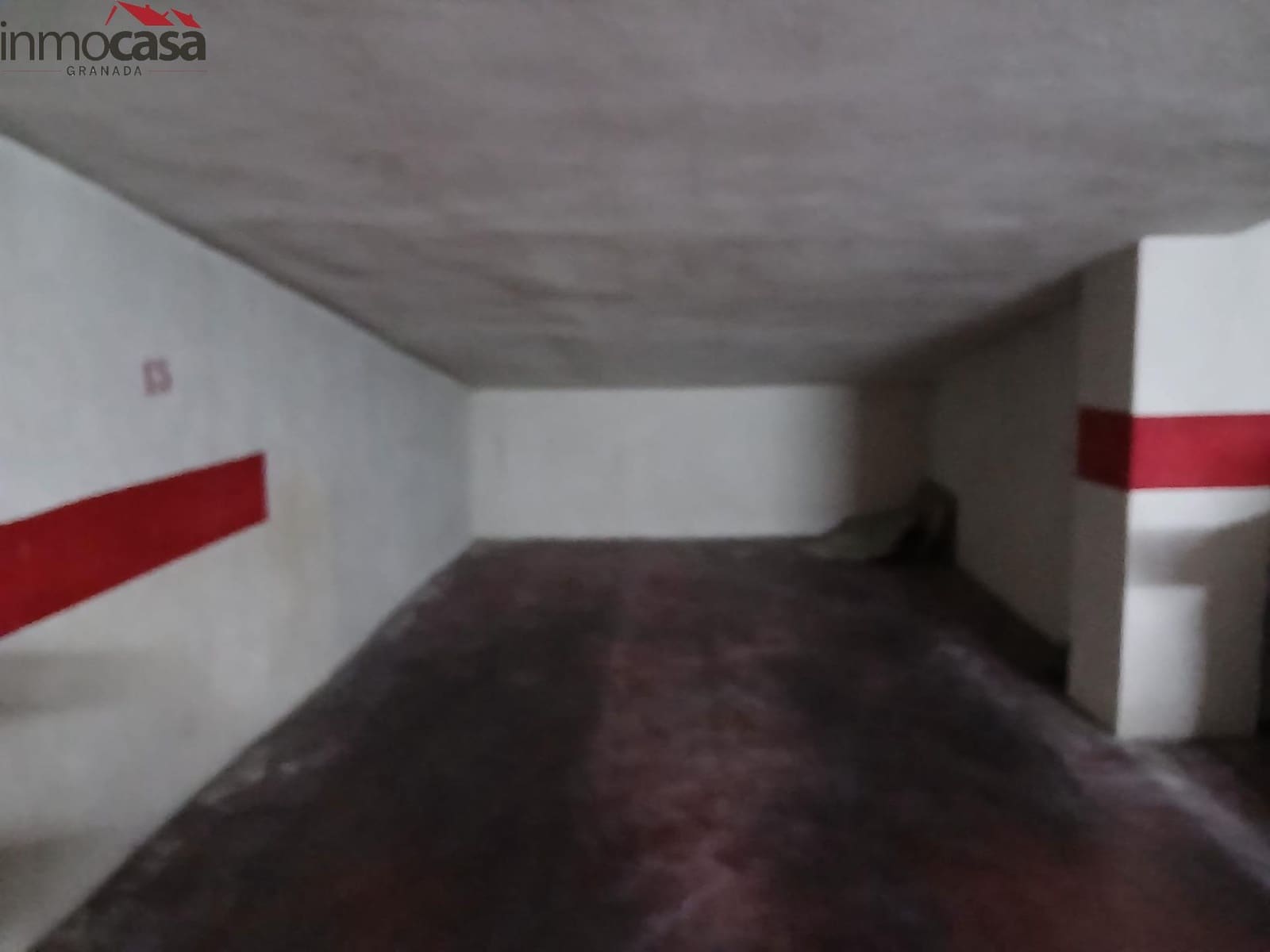 Garage til salg i Granada by - € 28.000 (Ref: 8921284)