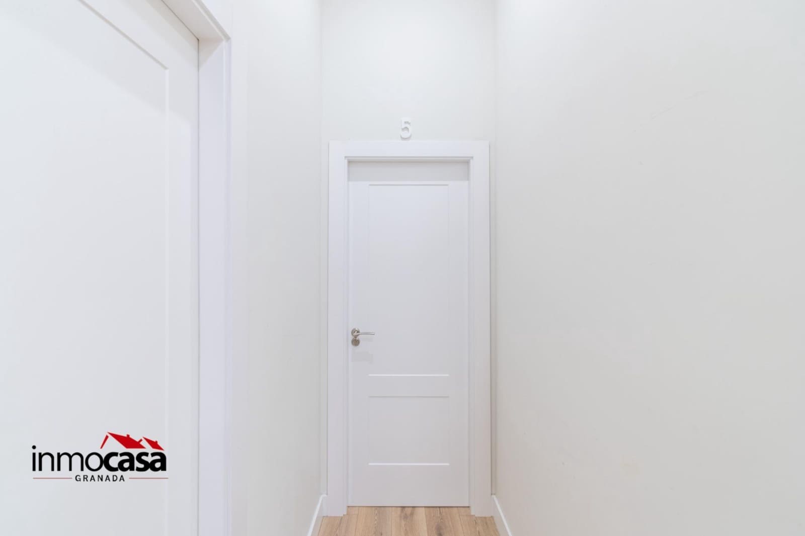 9 soveværelse Villa til salg i La Zubia med swimmingpool - € 799.000 (Ref: 8921285)