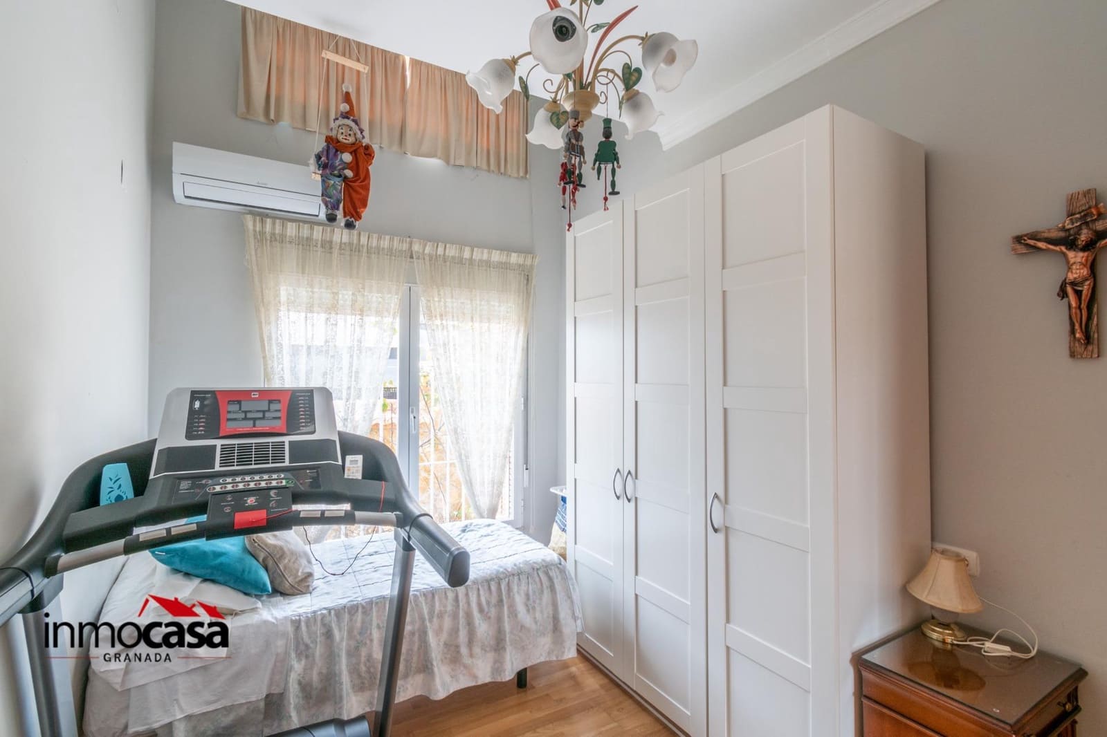 9 soveværelse Villa til salg i La Zubia med swimmingpool - € 799.000 (Ref: 8921285)