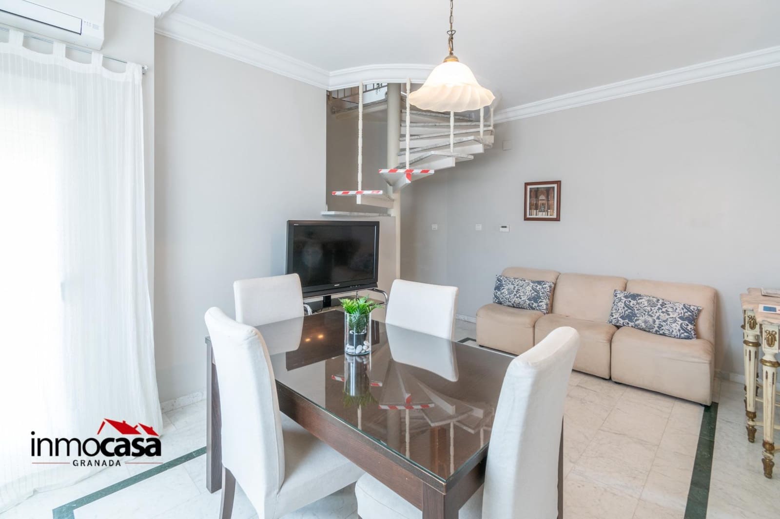 9 soveværelse Villa til salg i La Zubia med swimmingpool - € 799.000 (Ref: 8921285)