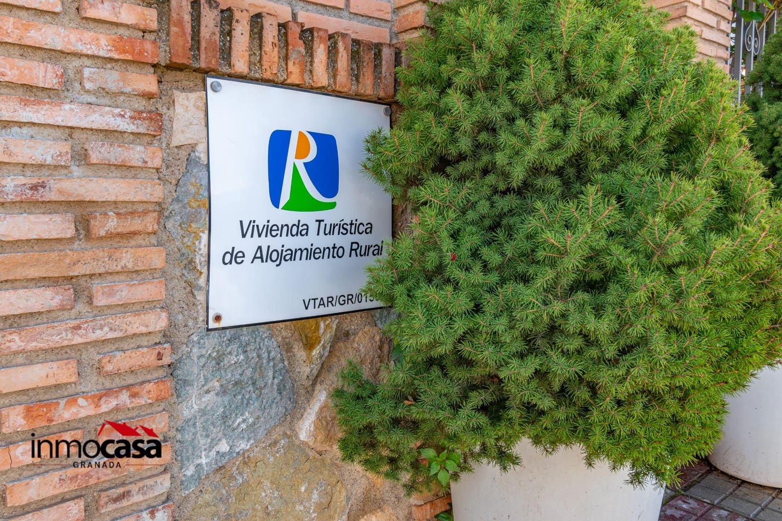 9 soveværelse Villa til salg i La Zubia med swimmingpool - € 799.000 (Ref: 8921285)